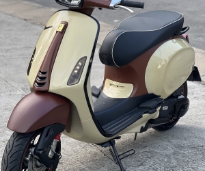 2 Vespa sprint 2022