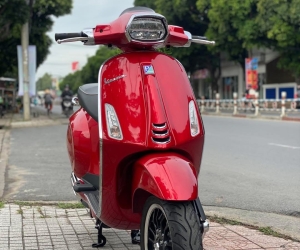 Vespa sprint 2022 đỏ